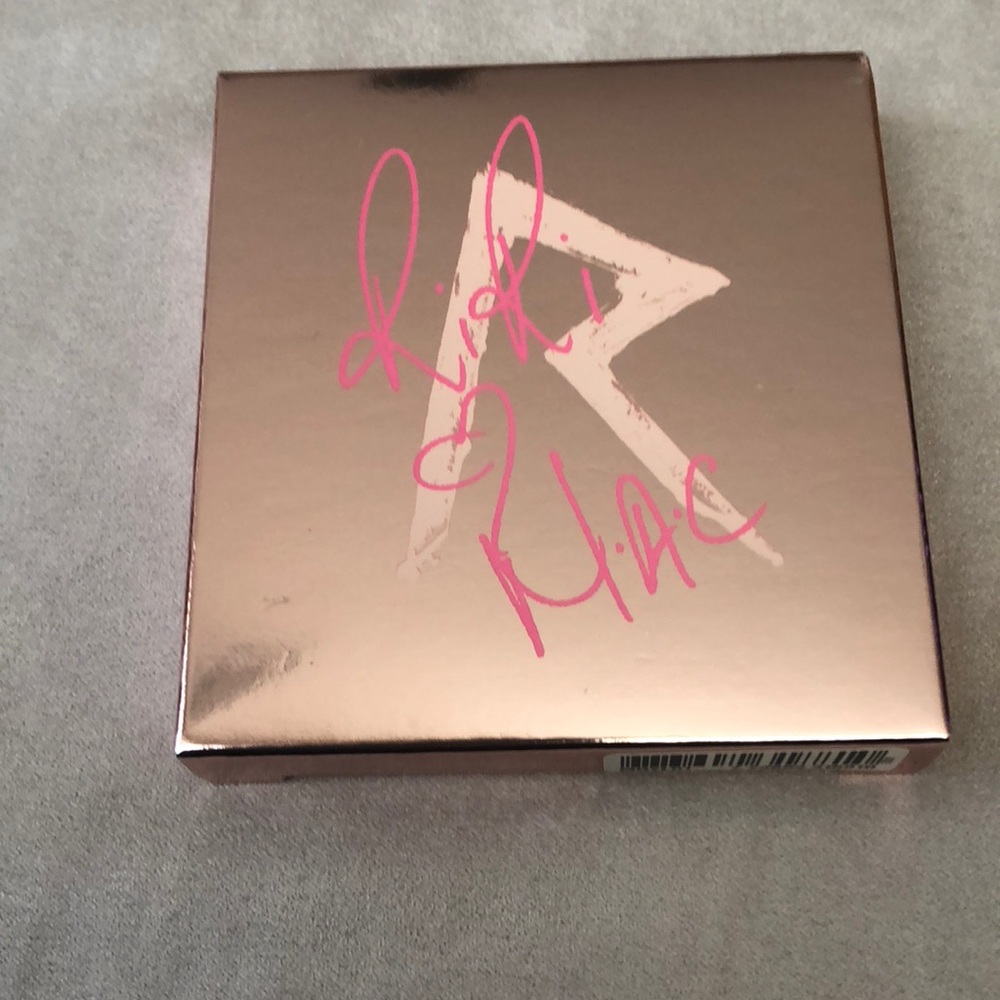 M·A·C  RiRi Hearts-Her Cocoa' Eyeshadow Quad